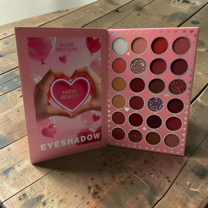 HANIA BEAUTY 7 PAGES - ALL IN ONE MAKEUP BOOK 2026