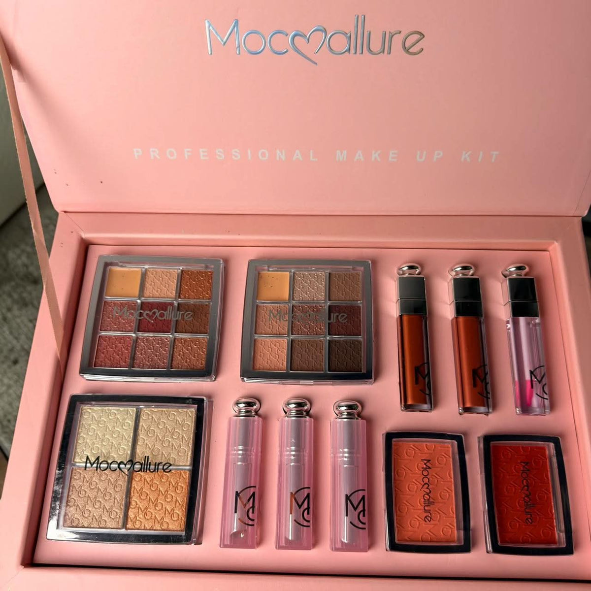 MOCALLURE -  11 IN 1 PREMIUM MAKEUP SET