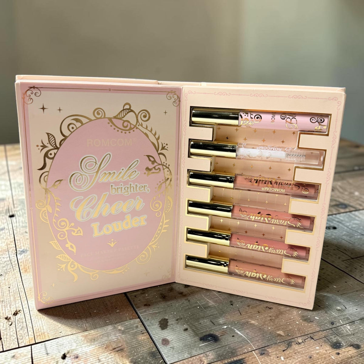RomCom Key to the Glory – All-in-One Makeup Book Palette